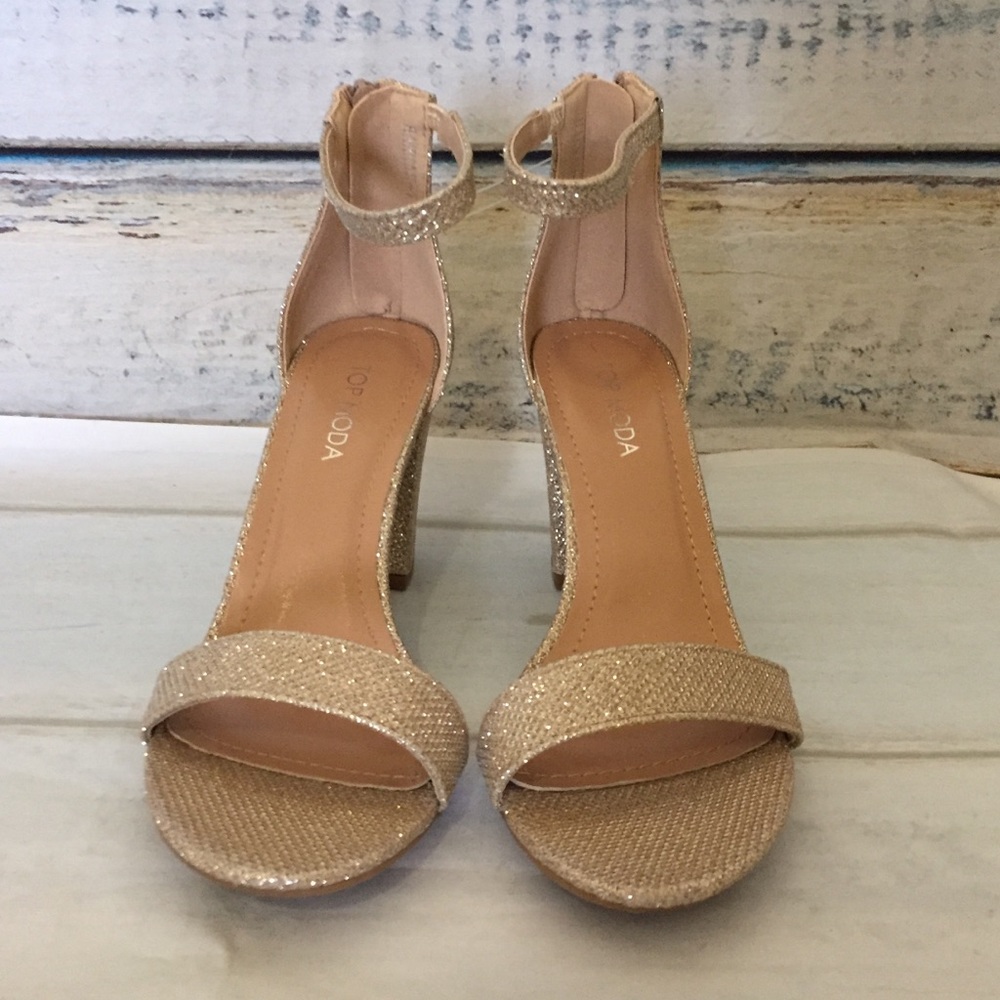 ❌Top Moda Hannah-1 Heeled Ankle Strap Sandals 7
